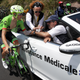 Illustration for article titled Pro Cycling Is The Only Place Where Cars And Bikes Get Along (Kinda)